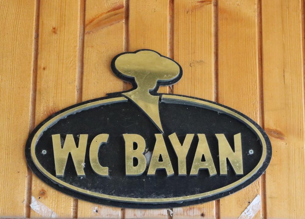Turkije Halfeti resto Yuzor dames